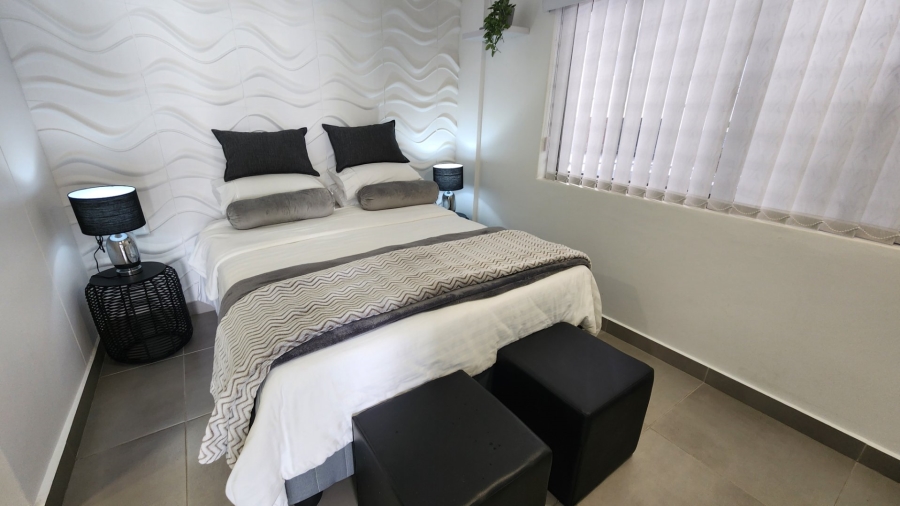 2 Bedroom Property for Sale in Island View Western Cape